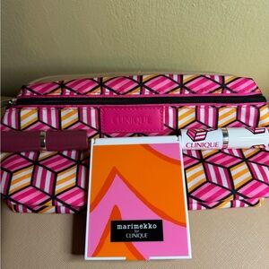 New Clinique Lipstick mod zippered makeup bag w/pair of lipsticks & mirror